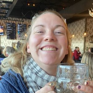 Meet your Posher, Elisabeth